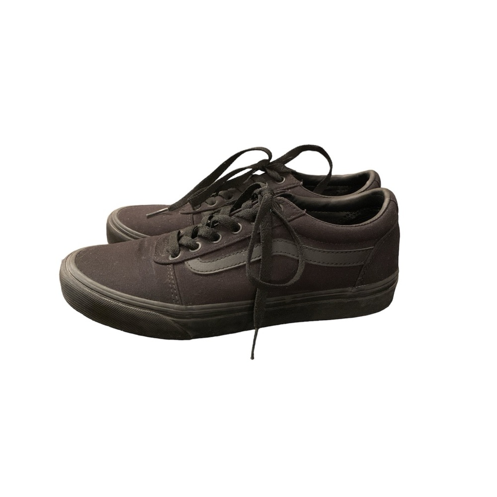 Vans Women’s Ward Sneakers Black Size 8.5